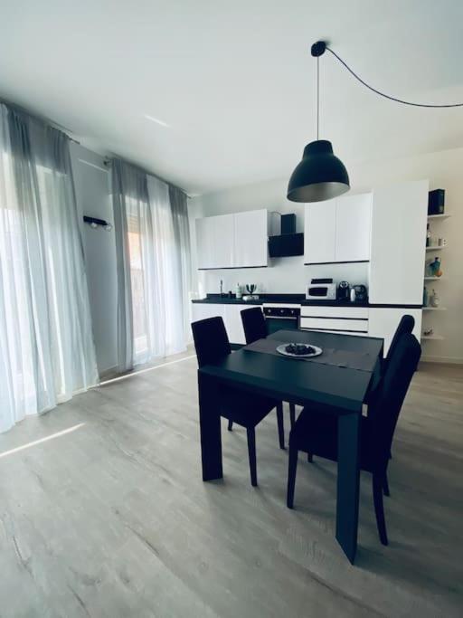 Sun Street Apartment Βερόνα Εξωτερικό φωτογραφία
