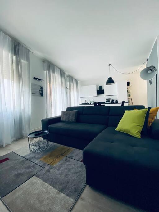 Sun Street Apartment Βερόνα Εξωτερικό φωτογραφία