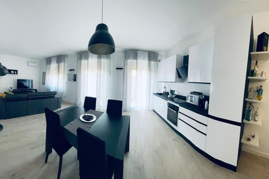 Sun Street Apartment Βερόνα Εξωτερικό φωτογραφία