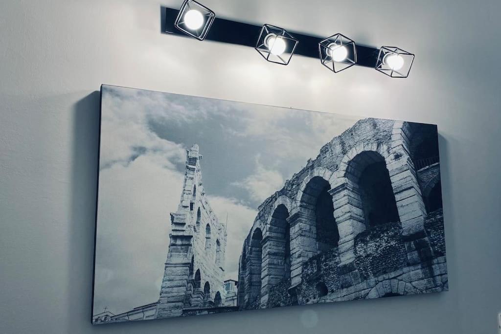 Sun Street Apartment Βερόνα Εξωτερικό φωτογραφία